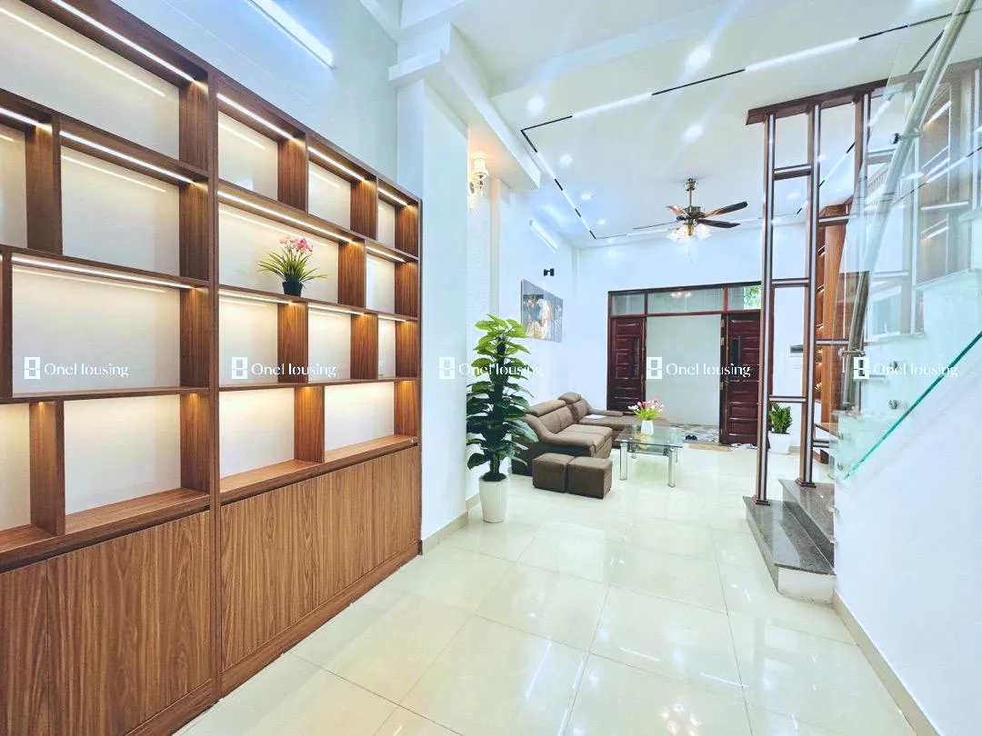 Nhà mặt ngõ cách Trương Định 100m, P. Hoàng Văn Thụ, Q. Hoàng Mai, TP. Hà Nội