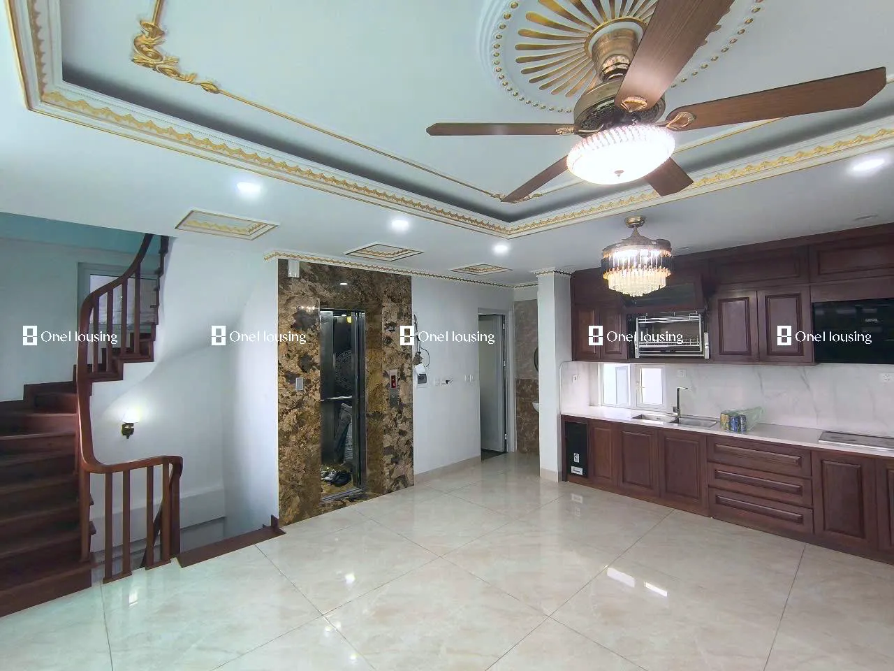 Nhà mặt ngõ cách Tư Đình 70m, P. Long Biên, Q. Long Biên, TP. Hà Nội