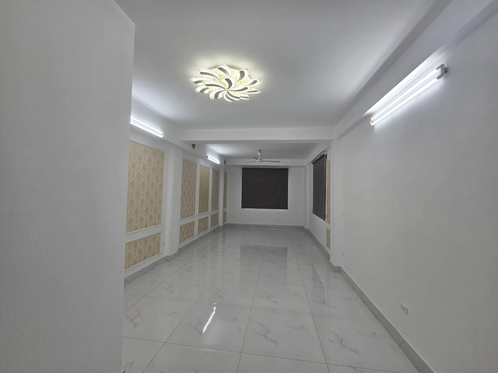 Nhà mặt ngõ cách Nguyễn Khang 70m, P. Yên Hòa, Q. Cầu Giấy, TP. Hà Nội