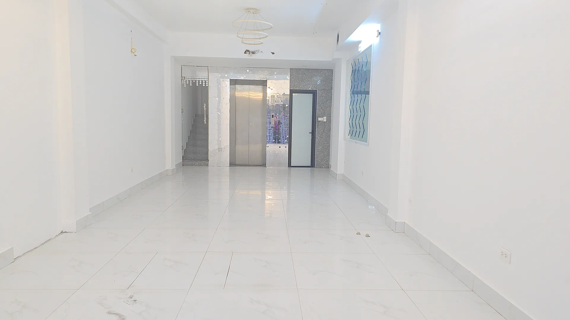 Nhà mặt ngõ cách Nguyễn Khang 70m, P. Yên Hòa, Q. Cầu Giấy, TP. Hà Nội