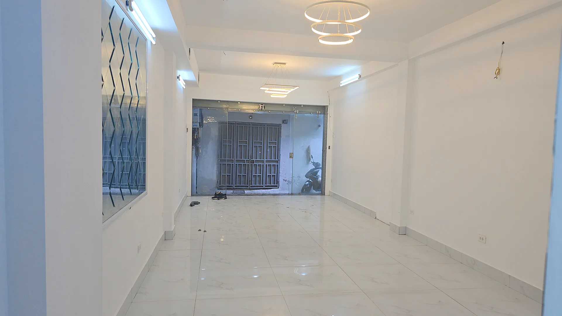 Nhà mặt ngõ cách Nguyễn Khang 70m, P. Yên Hòa, Q. Cầu Giấy, TP. Hà Nội