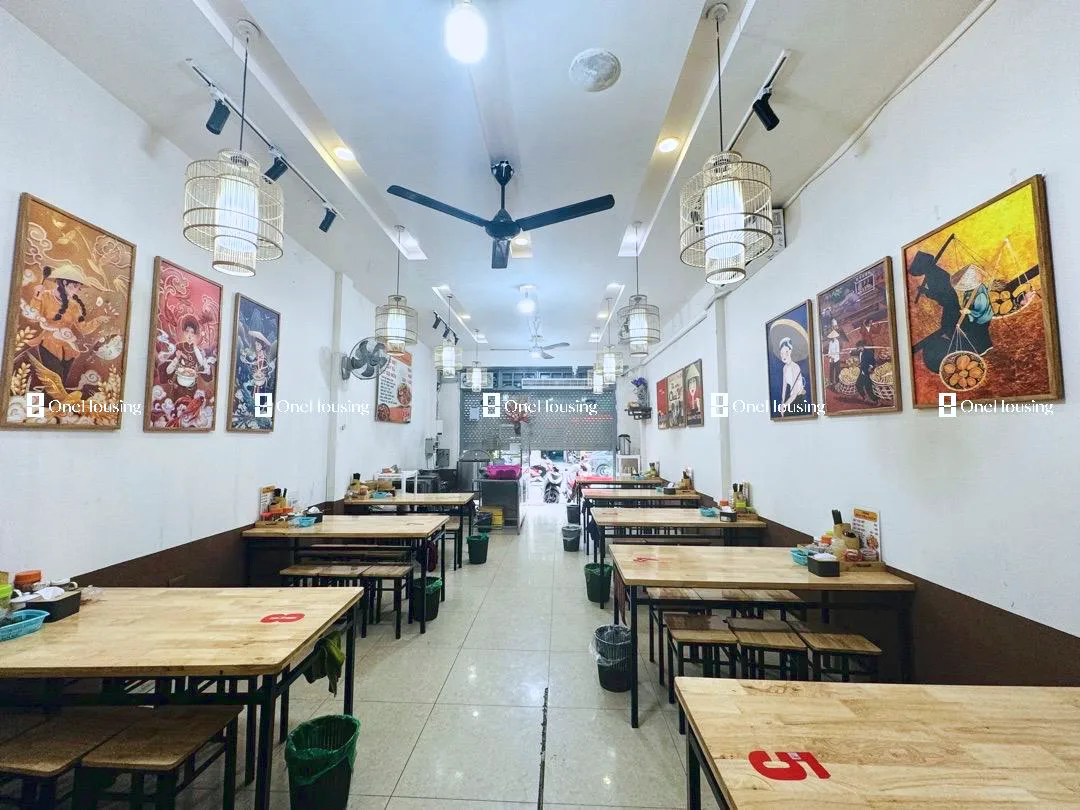 Nhà mặt phố Long Biên 1, P. Ngọc Lâm, Q. Long Biên, TP. Hà Nội