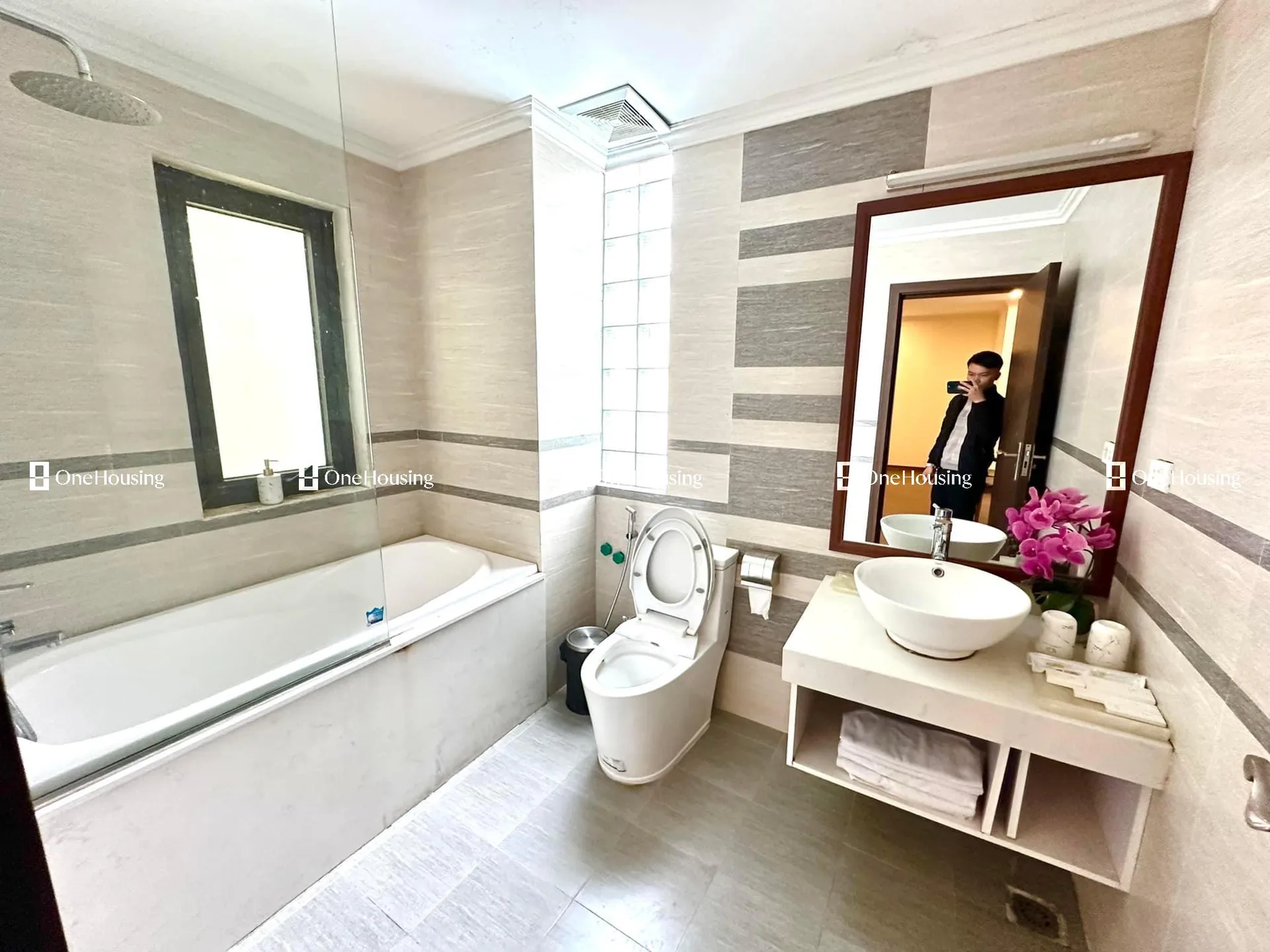 Onehousing image