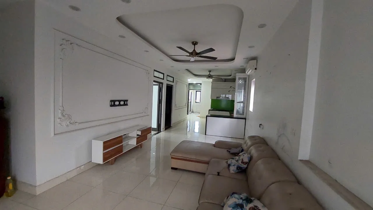 Nhà mặt phố Hồng Tiến, P. Bồ Đề, Q. Long Biên, TP. Hà Nội