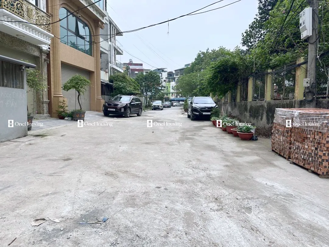 Nhà mặt ngõ cách Ngọc Thụy (mặt đê và đường gom chân đê) 150m, P. Ngọc Thụy, Q. Long Biên, TP. Hà Nội