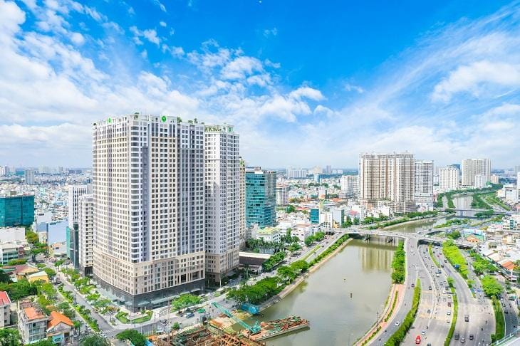 Chung cư Saigon Royal Quận 4 địa chỉ cụ thể ở đâu?
