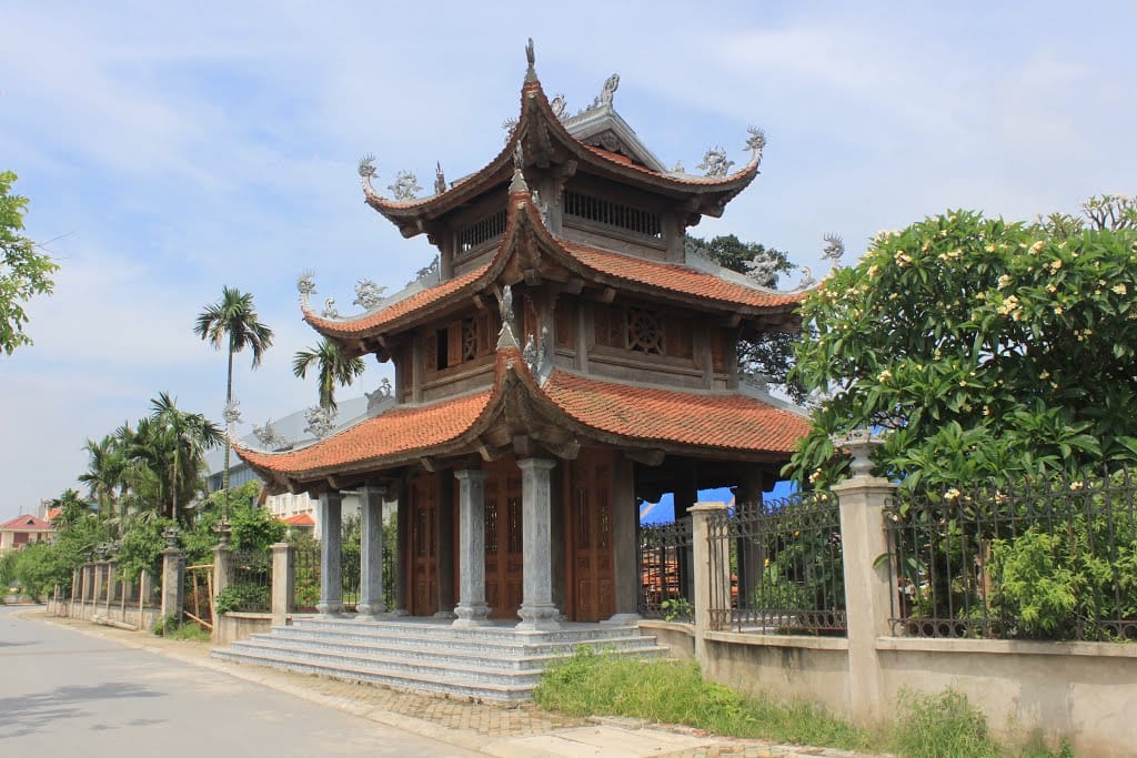 Top 4 ngôi chùa gần chung cư Học Viện Quốc Phòng quận Tây Hồ