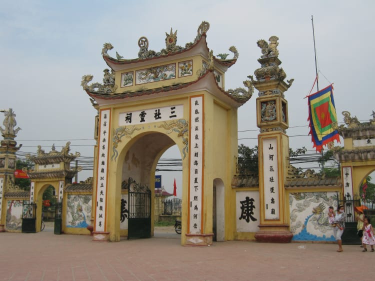 Top 3 ngôi đền, chùa gần chung cư Eco Green City huyện Thanh Trì