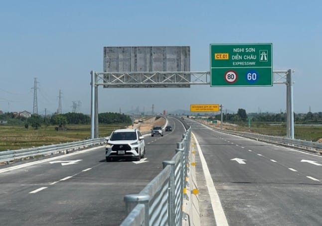 Cao tốc Nghi Sơn - Diễn Châu thông xe, bất động sản khu vực nào sẽ trở nên sôi động?