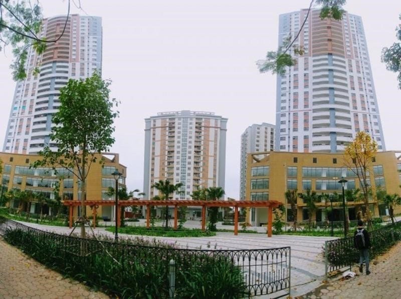 So sánh biến động giá của căn hộ chung cư K35 Tân Mai và Nam Đô Complex