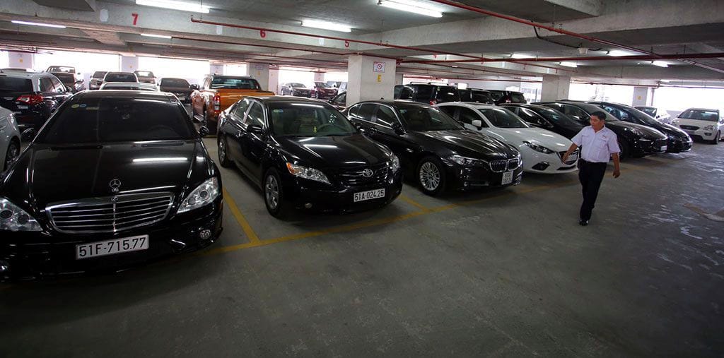 Có đủ chỗ đậu ôtô và xe máy chung cư Saigon Asiana Quận 6 không?