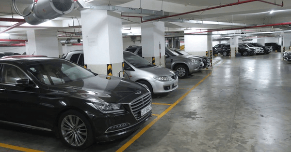 Có đủ chỗ đậu ô tô và xe máy chung cư 155 Nguyễn Chí Thanh Quận 5 không?