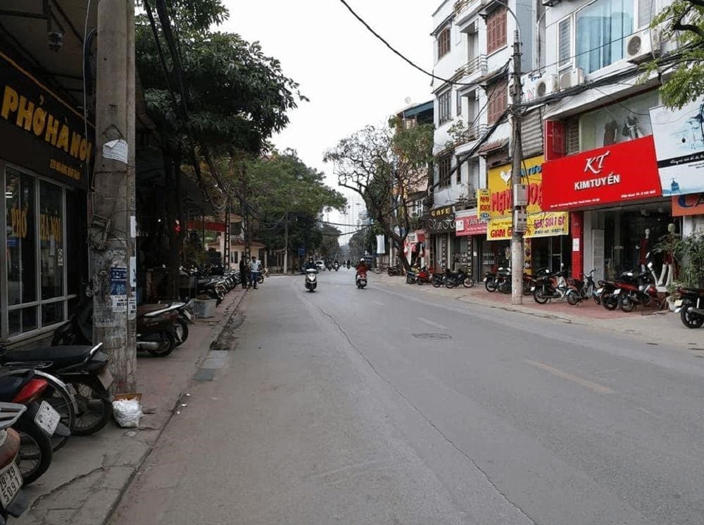 Nhà mặt ngõ cách phố Hoàng Văn Thái 50m, quận Thanh Xuân có giá bán bao nhiêu?
