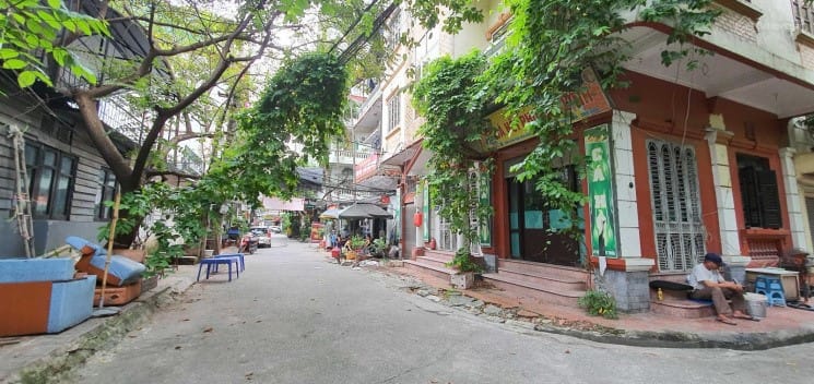 Nhà mặt phố tại phố Lê Văn Thiêm, quận Thanh Xuân có giá bán bao nhiêu?