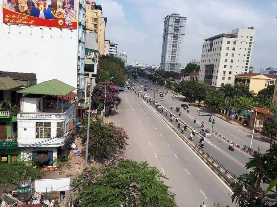 Nhà mặt phố tại đường Đại Cồ Việt, quận Hai Bà Trưng có giá bán bao nhiêu?