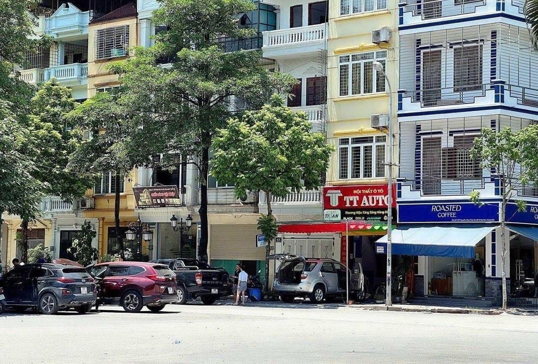 Nhà mặt phố tại phố Nguyễn Cảnh Dị, quận Hoàng Mai có giá bán bao nhiêu?