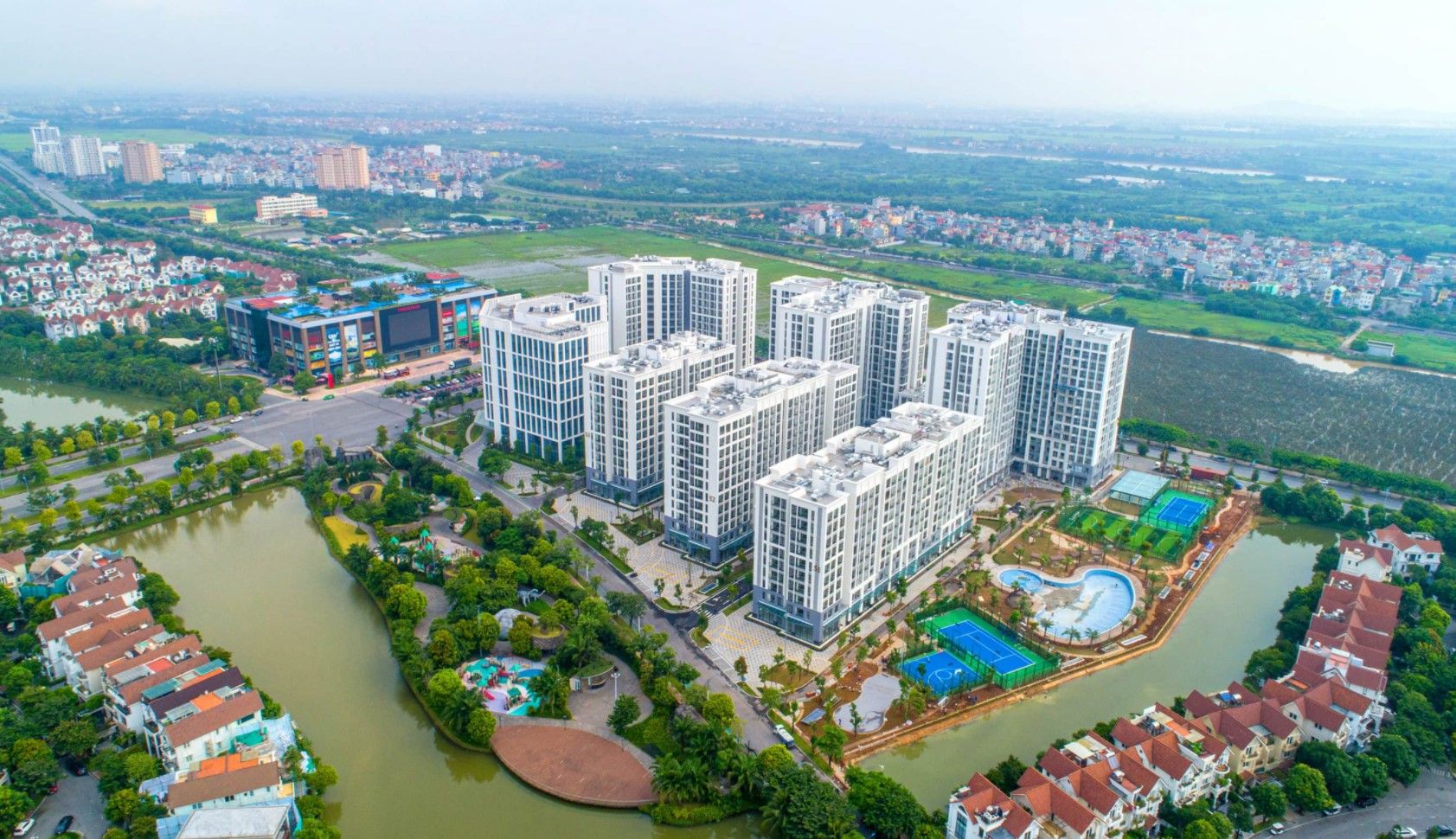 Giá bán nhà riêng, nguyên căn phố Hoa Lâm, quận Long Biên hiện tại là bao nhiêu?