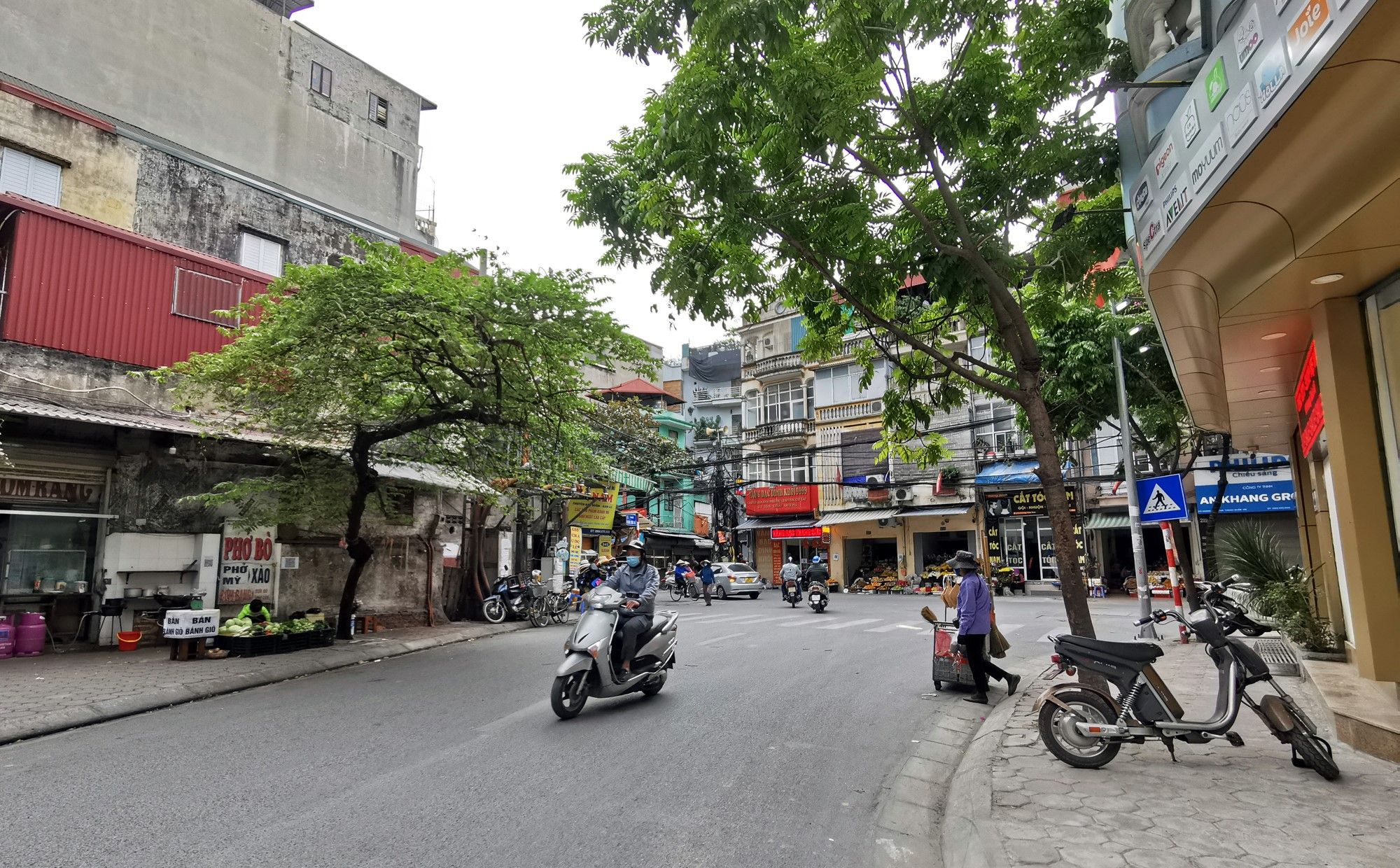 Địa điểm tiến hành thủ tục nhập khẩu với hộ gia đình mua nhà đất tại phố Vương Thừa Vũ, quận Thanh Xuân