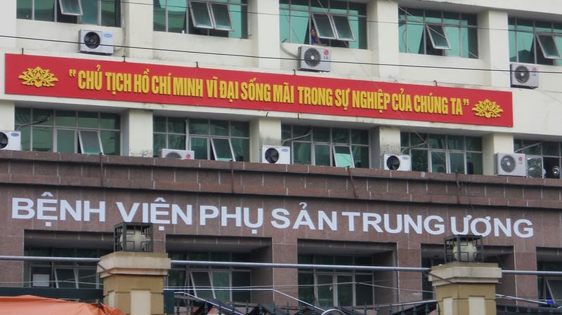 Nhà riêng gần bệnh viện Phụ Sản Trung Ương, quận Hoàn Kiếm có giá bán bao nhiêu?