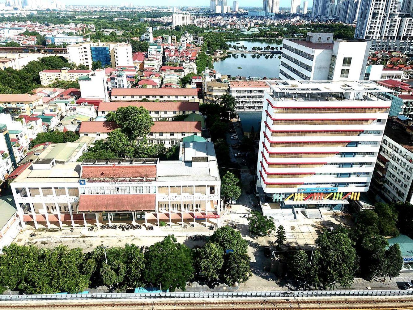 Tổng quan mua bán nhà đất xung quanh Đại học Kiến Trúc 