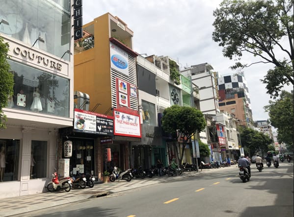 Nhà mặt phố đường Nguyễn Cảnh Chân, quận 1 hiện có giá bao nhiêu?