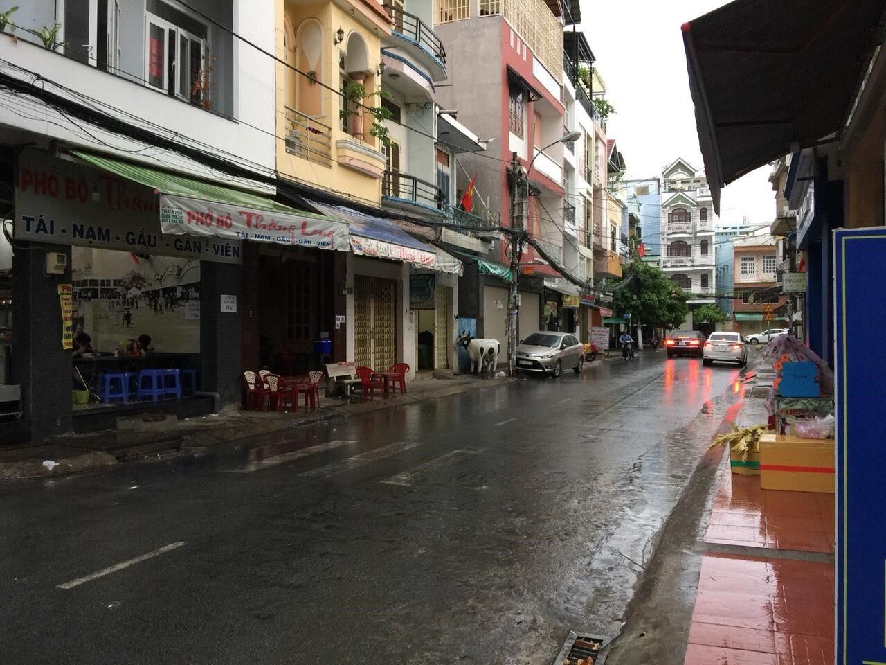 Nhà mặt phố đường Bàu Bàng, Quận Tân Bình hiện có giá bao nhiêu?