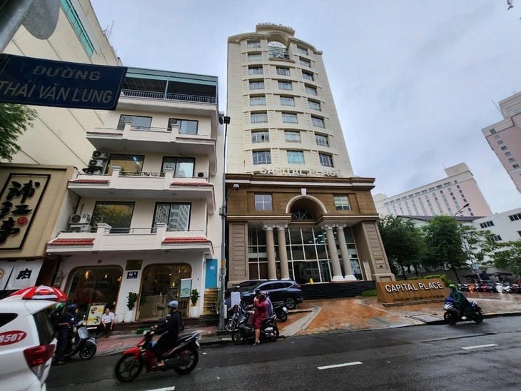Nhà mặt phố đường Thái Văn Lung, Quận 1 hiện có giá bao nhiêu?
