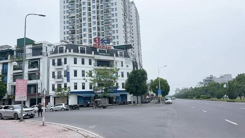 Mua nhà đất tại phố Hồng Tiến, quận Long Biên thì tiến hành thủ tục nhập khẩu ở đâu?