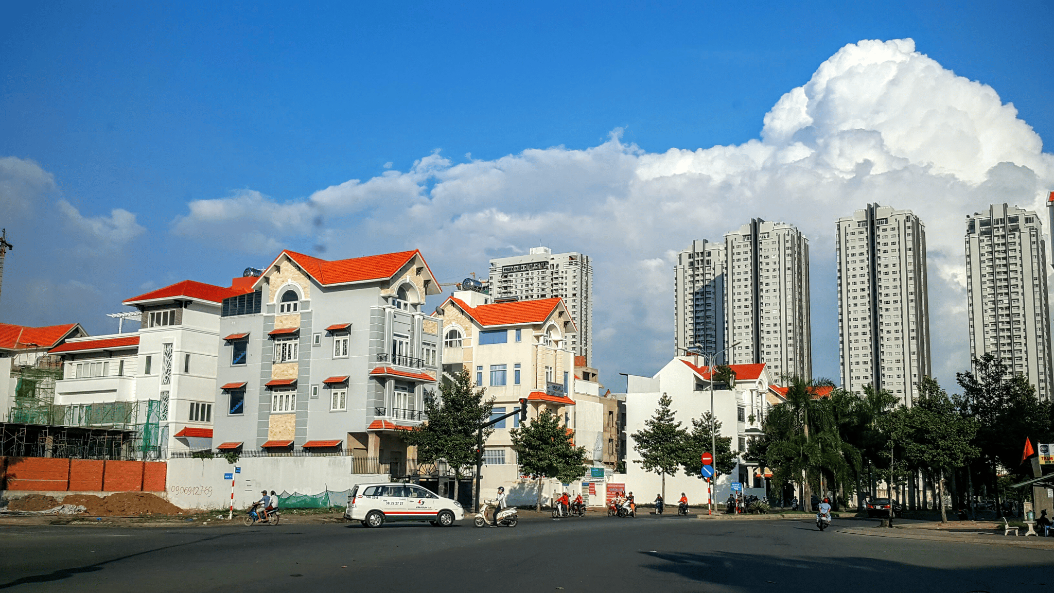 Cập nhật giá bán nhà nở hậu tại phường Tân Hưng, quận 7