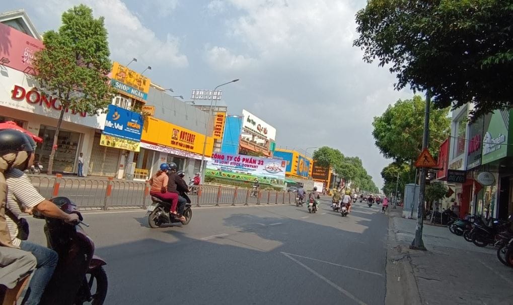 Nhà mặt phố tại đường Quang Trung, quận Gò Vấp có giá bán bao nhiêu?