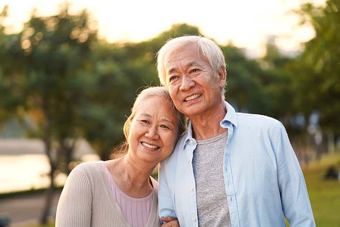 Nhìn cách người già tận hưởng cuộc sống: Thấu hiểu lý do Masteri Waterfront xứng đáng là điểm "an cư" của các đại gia đình