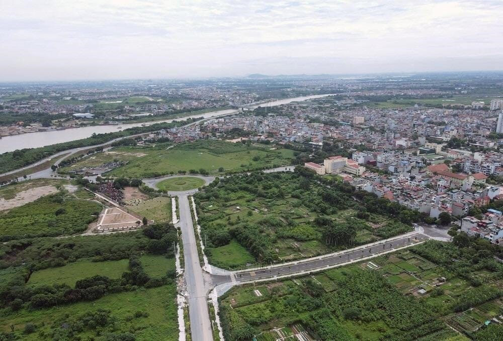 Nhà mặt ngõ diện tích 30m2 - 45m2 cách đường Ái Mộ quận Long Biên giá bao nhiêu?