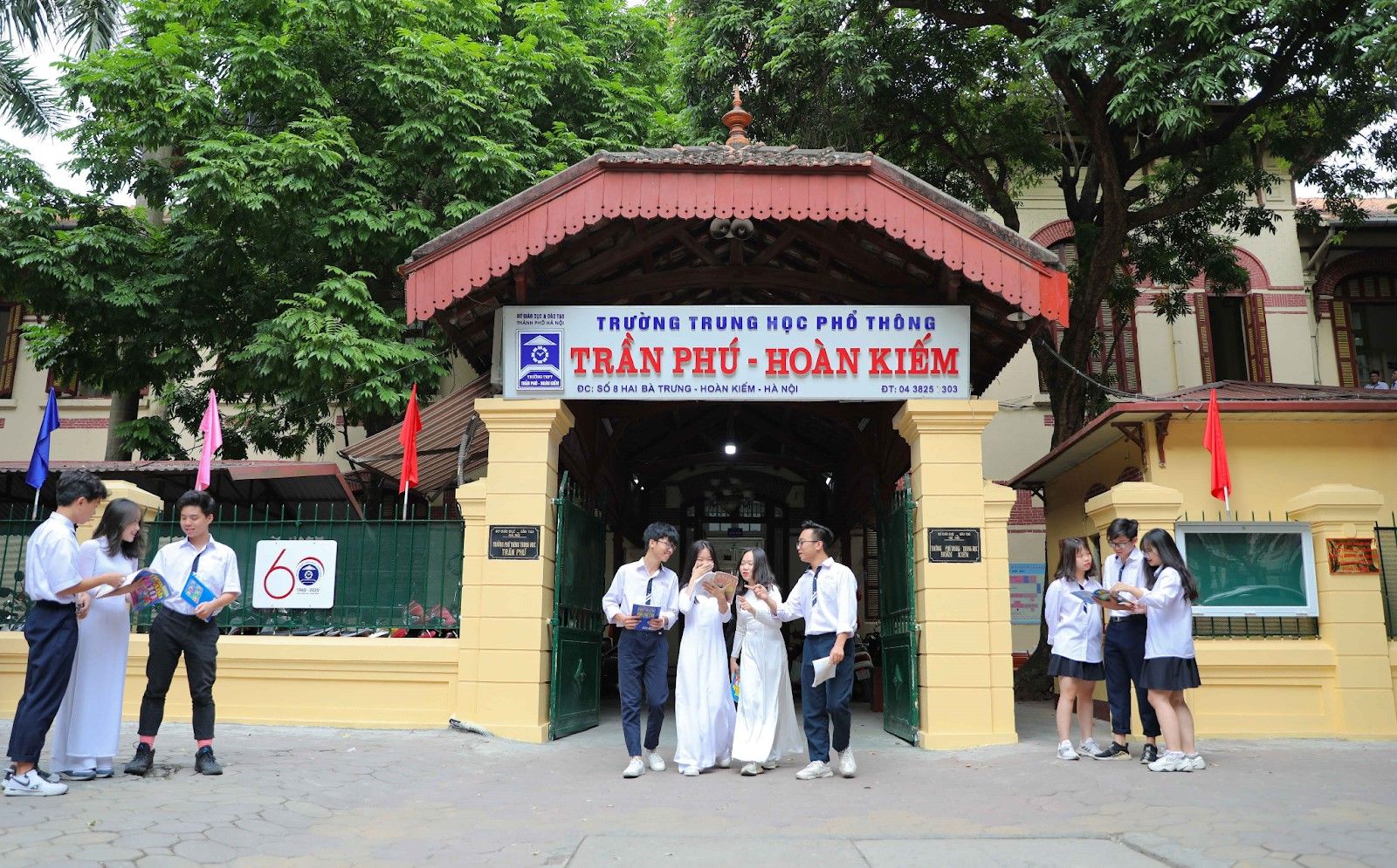 Những trường THPT công lập quận Hoàn Kiếm cho con em Vinhomes Ocean Park Gia Lâm chuẩn bị thi lớp 10
