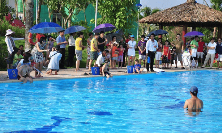 Tìm hiểu kích thước các bể bơi ngoài trời ở khu biệt thự Vinhomes Riverside quận Long Biên