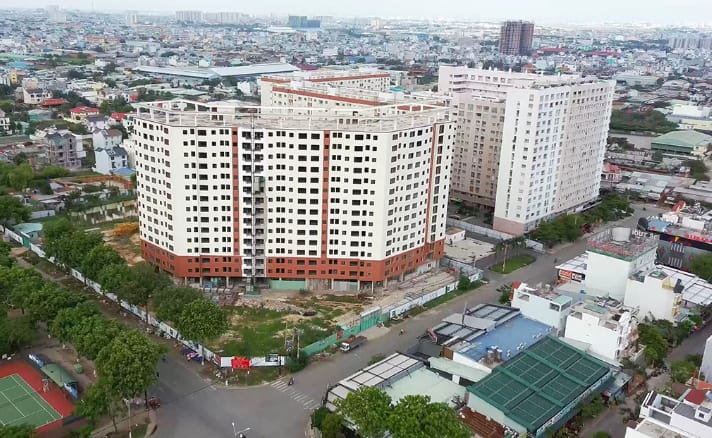 Có đủ chỗ đậu ôtô và xe máy chung cư Green Town Bình Tân Quận Bình Tân không?