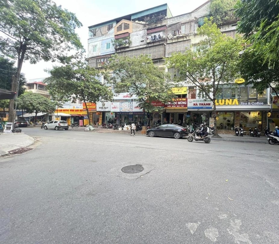 Nhà mặt phố đường Dương Khuê, Quận Tân Phú hiện có giá bao nhiêu?