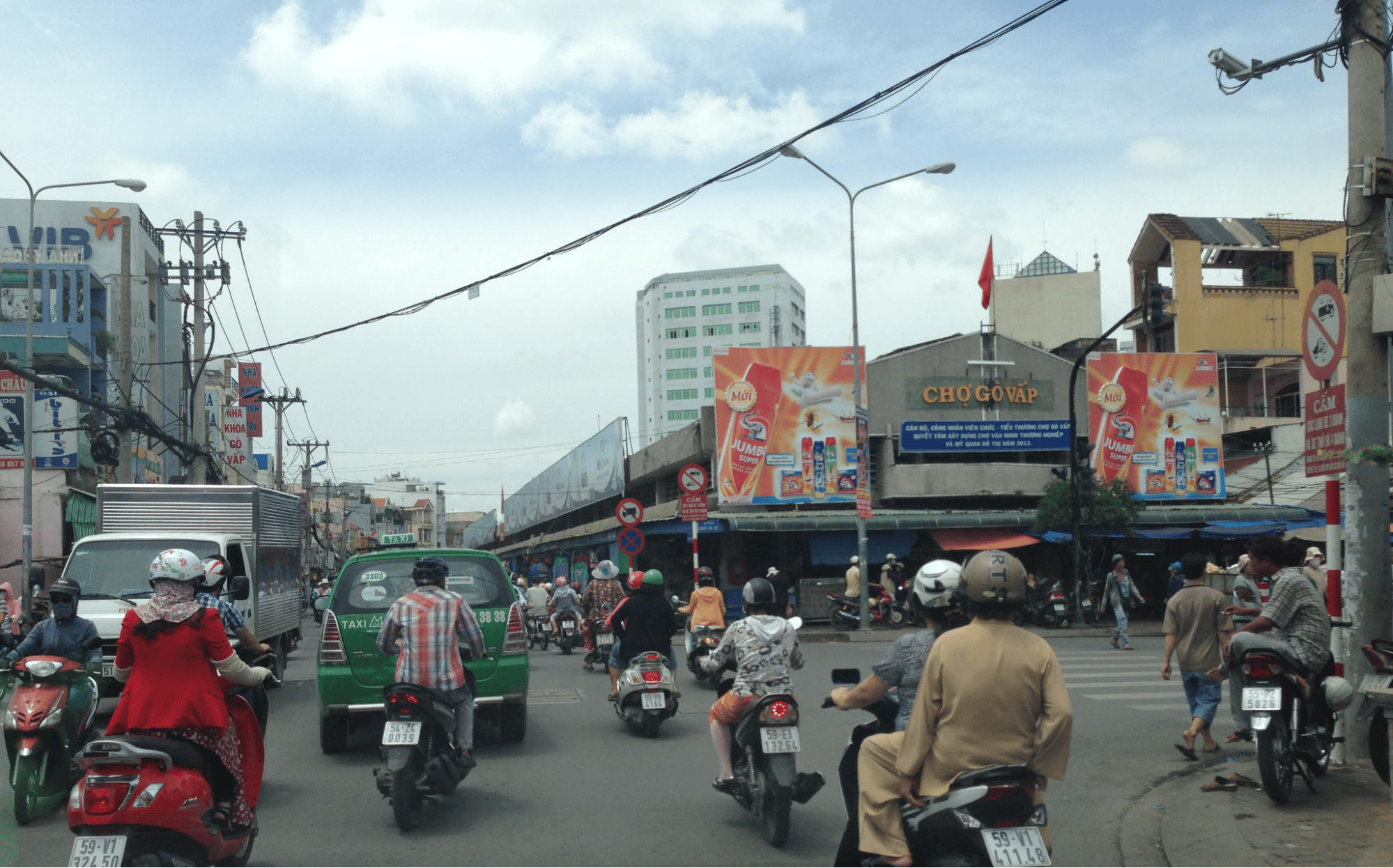 Nhà mặt phố tại đường Nguyễn Du, quận Gò Vấp có giá bán bao nhiêu?