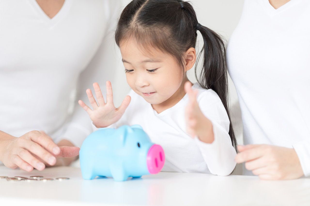 6 bài học "vỡ lòng" về tài chính cha mẹ cần dạy con
