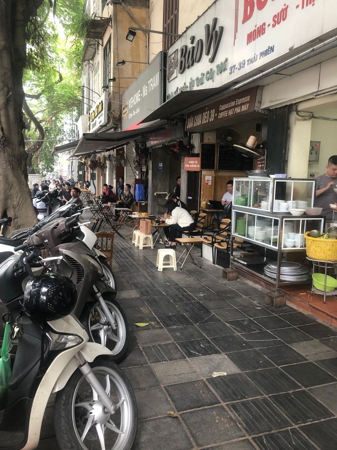 Nhà mặt phố 1 tầng đường Thái Phiên quận Hai Bà Trưng giá bao nhiêu?