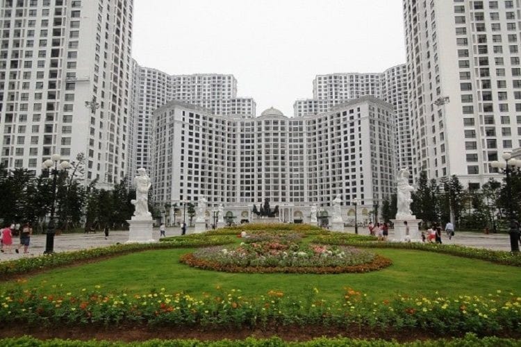 Giá căn hộ chung cư quận Thanh Xuân diện tích 250 - 300m2 đang bán bao nhiêu tiền 1m2?