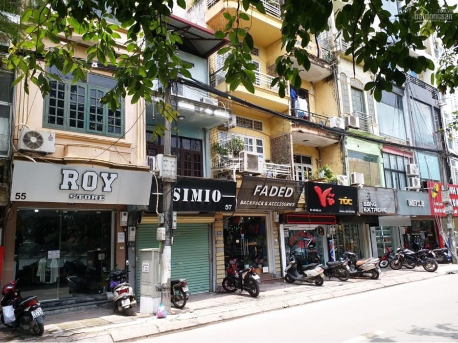 Có nhà phố 12 tỷ đồng ở Hà Nội, có nên bán để mua nhiều nhà thổ cư sau đó cho thuê?