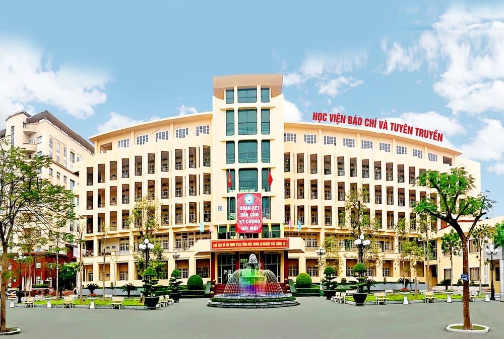 Gần chung cư AZ Lâm Viên Complex quận Cầu Giấy có các trường cao đẳng, học viện, đại học nào?