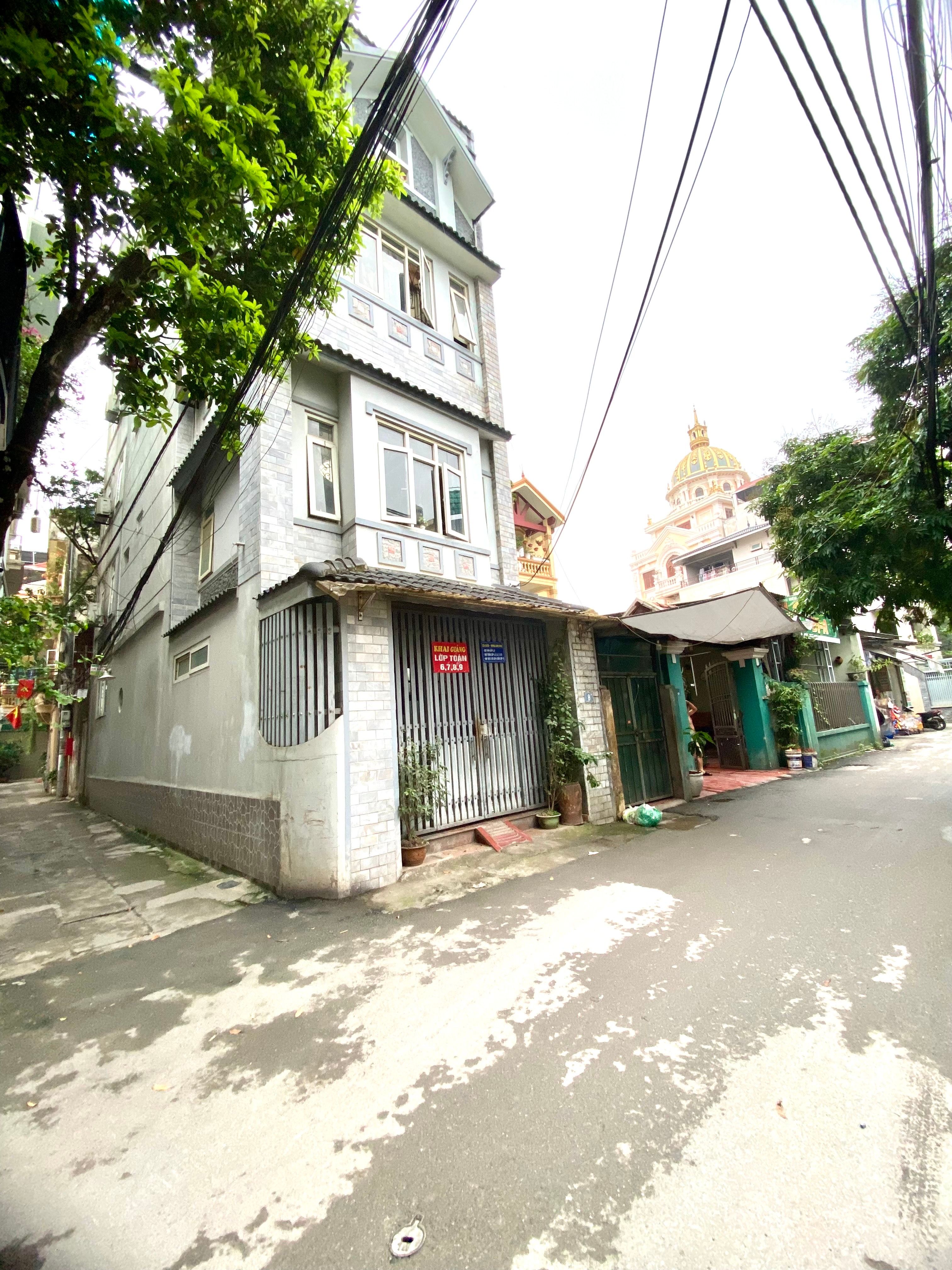 Nhà mặt ngõ cách Đường Xuân La - Xuân Đỉnh 20m, diện tích 72.4m² x 4 tầng, mặt tiền 4.64m