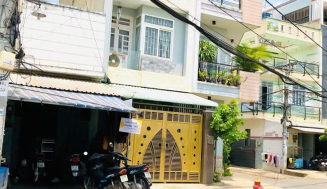 Nhà mặt phố tại đường Hồ Văn Long, quận Bình Tân có giá bán bao nhiêu?