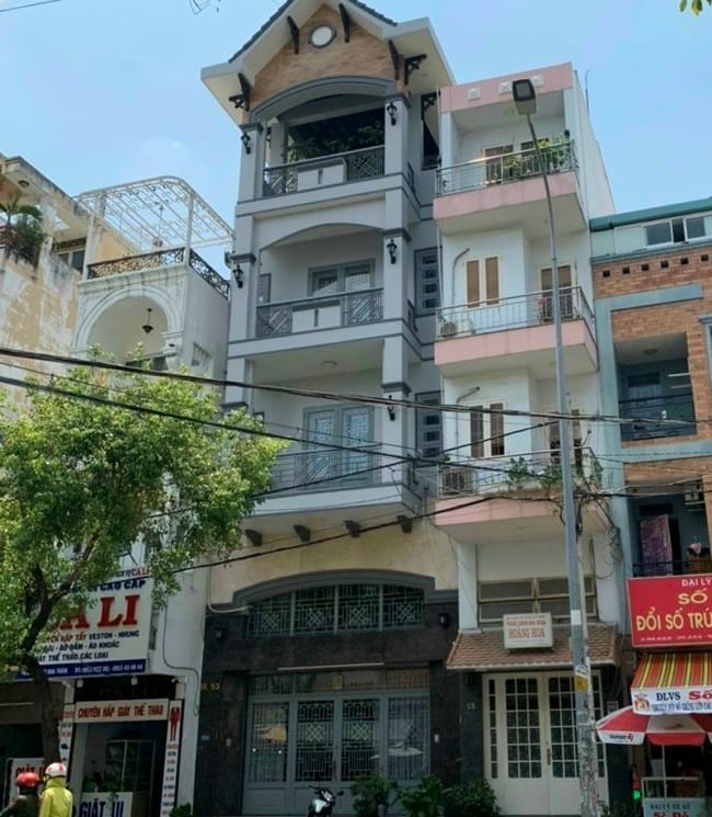 Nhà mặt phố tại đường Nguyễn Triệu Luật, quận Bình Tân có giá bán bao nhiêu?