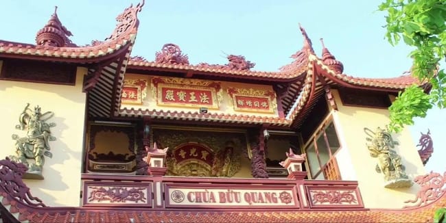 Điểm danh top 5 ngôi chùa đẹp gần M-One Nam Sài Gòn